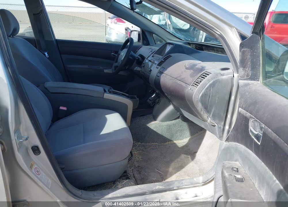 2005 TOYOTA PRIUS VIN: JTDKB20U753002948