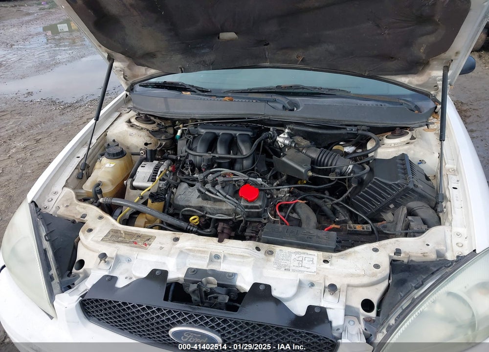 2005 FORD TAURUS SE VIN: 1FAFP53215A267767