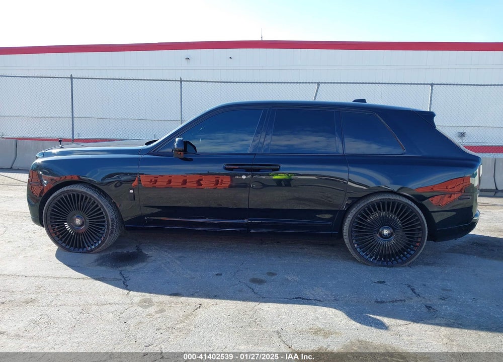 2021 ROLLS-ROYCE CULLINAN VIN: SLATV4C0XMU208037