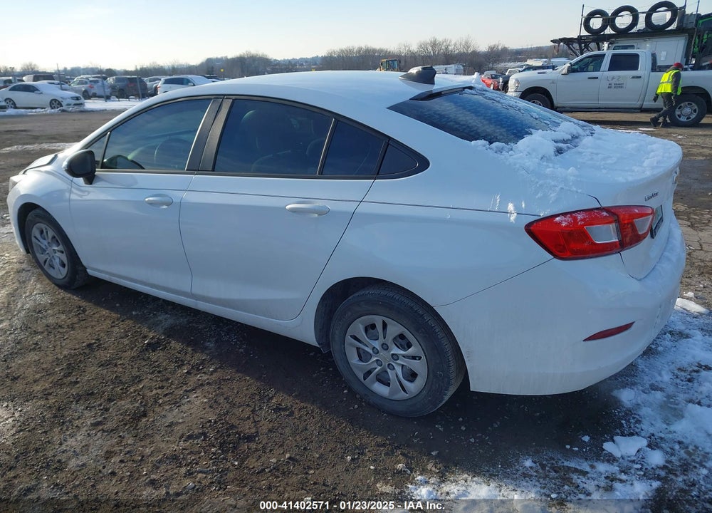 2019 CHEVROLET CRUZE LS VIN: 1G1BC5SM8K7130298