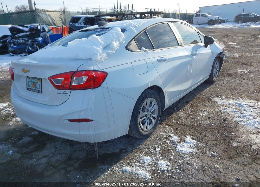 2019 CHEVROLET CRUZE LS VIN: 1G1BC5SM8K7130298