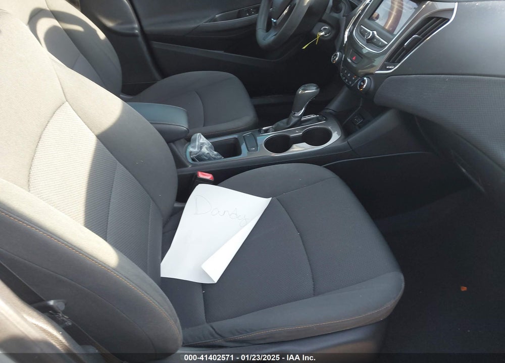 2019 CHEVROLET CRUZE LS VIN: 1G1BC5SM8K7130298