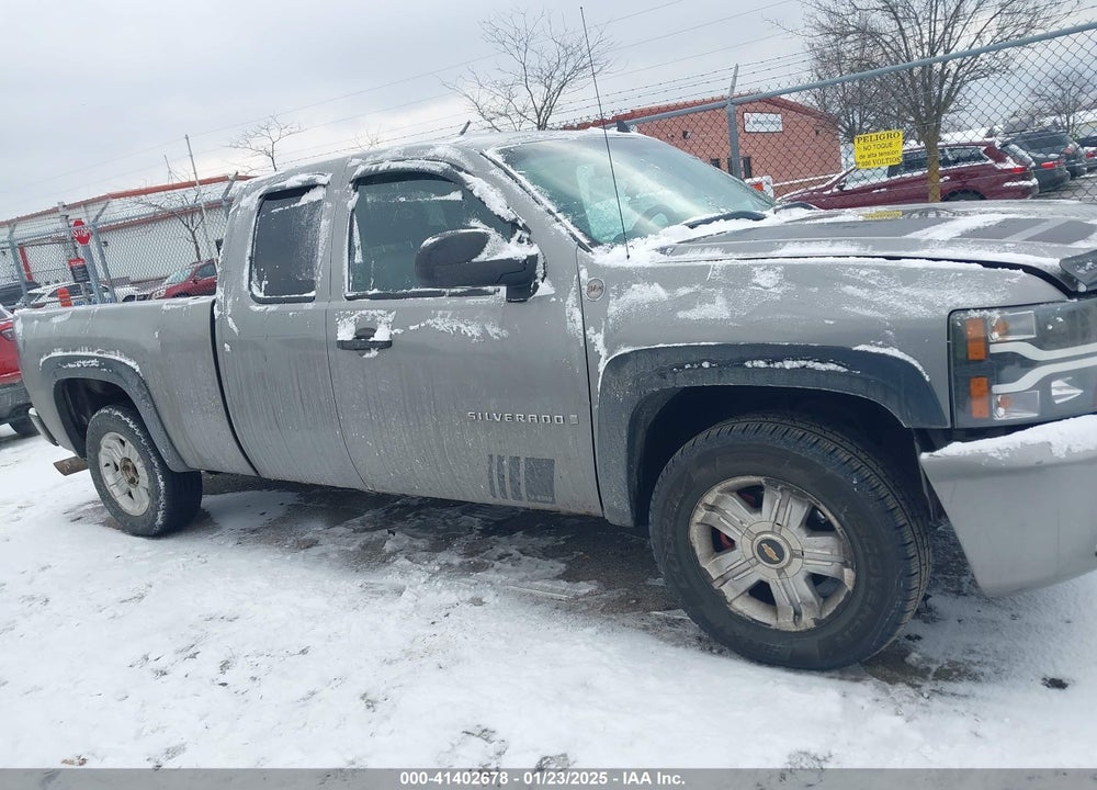 2009 CHEVROLET SILVERADO 1500 WORK TRUCK VIN: 2GCEK190691107726
