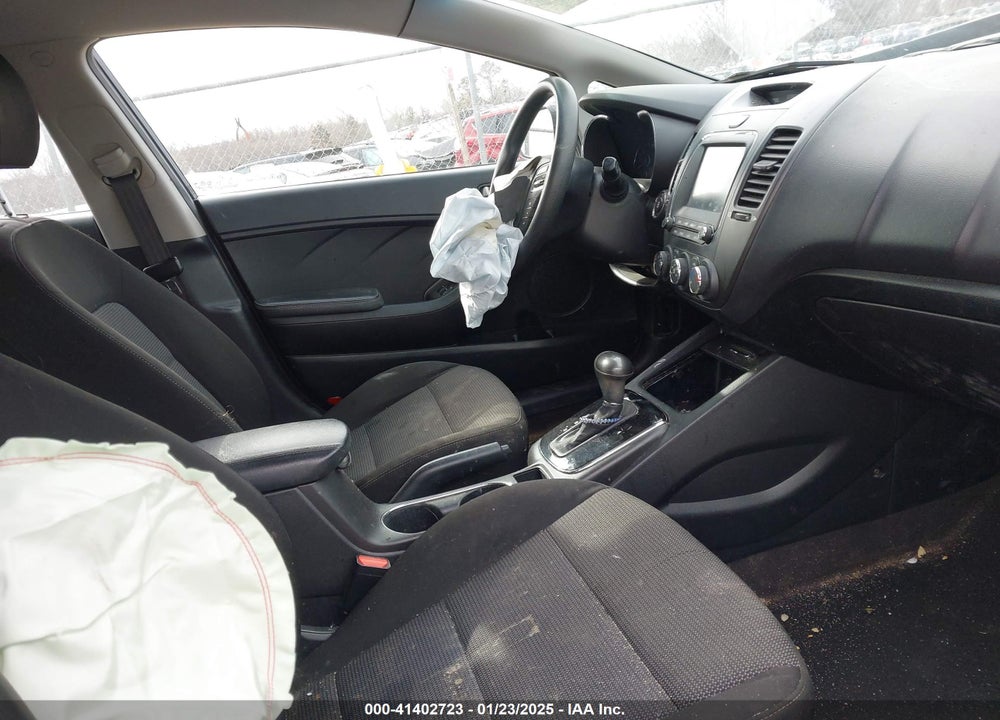 2017 KIA FORTE VIN: KNAFK5A87H5719506