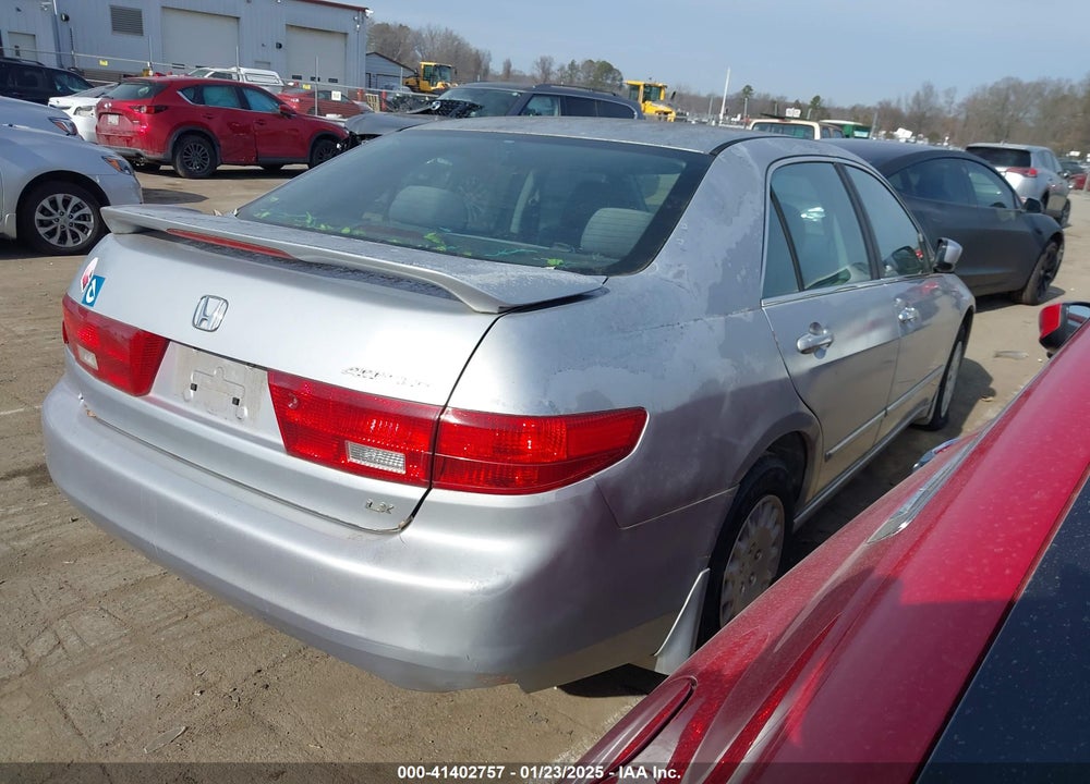 2005 HONDA ACCORD 2.4 LX VIN: 1HGCM56495A028097