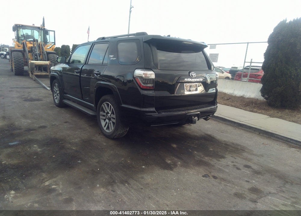 2022 TOYOTA 4RUNNER TRD SPORT VIN: JTEAU5JR3N5257257