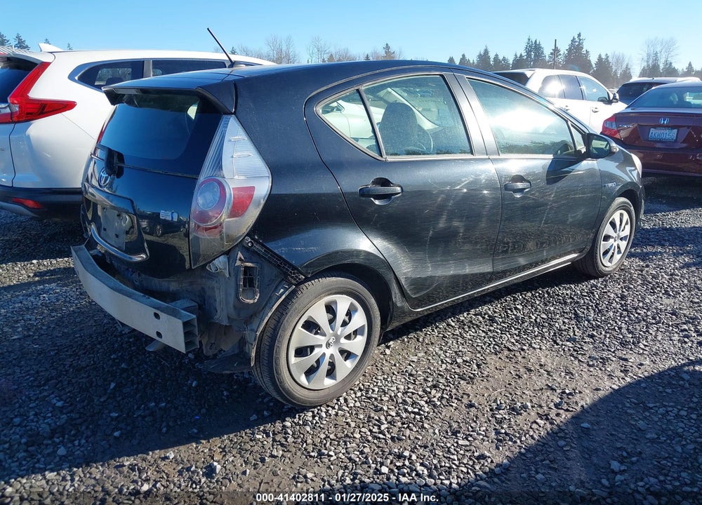 2014 TOYOTA PRIUS C VIN: JTDKDTB35E1570342