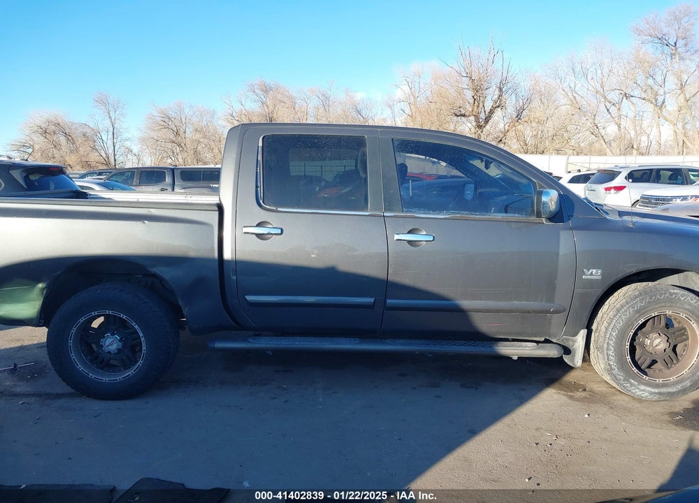 2004 NISSAN TITAN SE VIN: 1N6AA07B04N514624