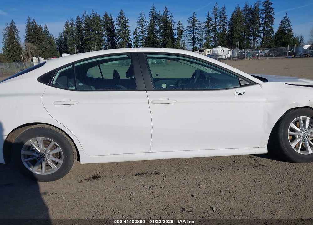 2025 TOYOTA CAMRY LE VIN: 4T1DAACK0SU505920