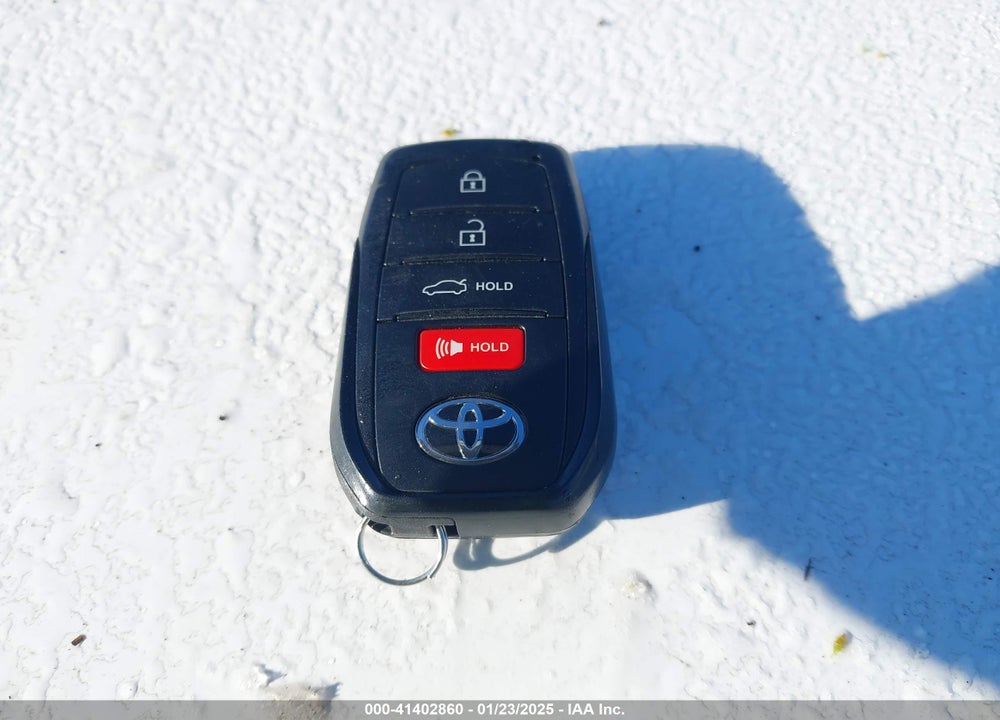2025 TOYOTA CAMRY LE VIN: 4T1DAACK0SU505920