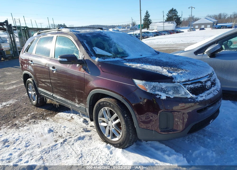 2014 KIA SORENTO LX V6 VIN: 5XYKTDA70EG549475