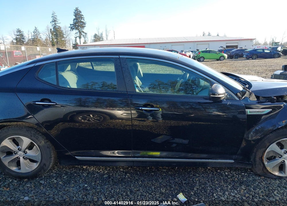 2016 KIA OPTIMA VIN: KNAGM4AD2G5096803