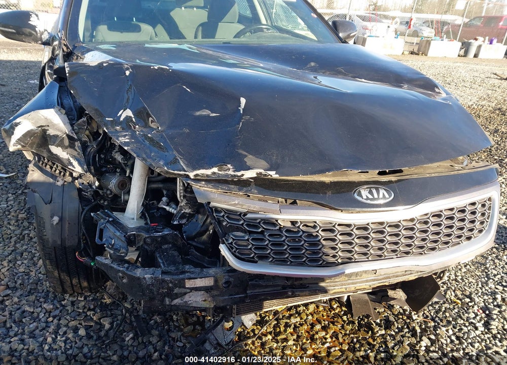 2016 KIA OPTIMA VIN: KNAGM4AD2G5096803