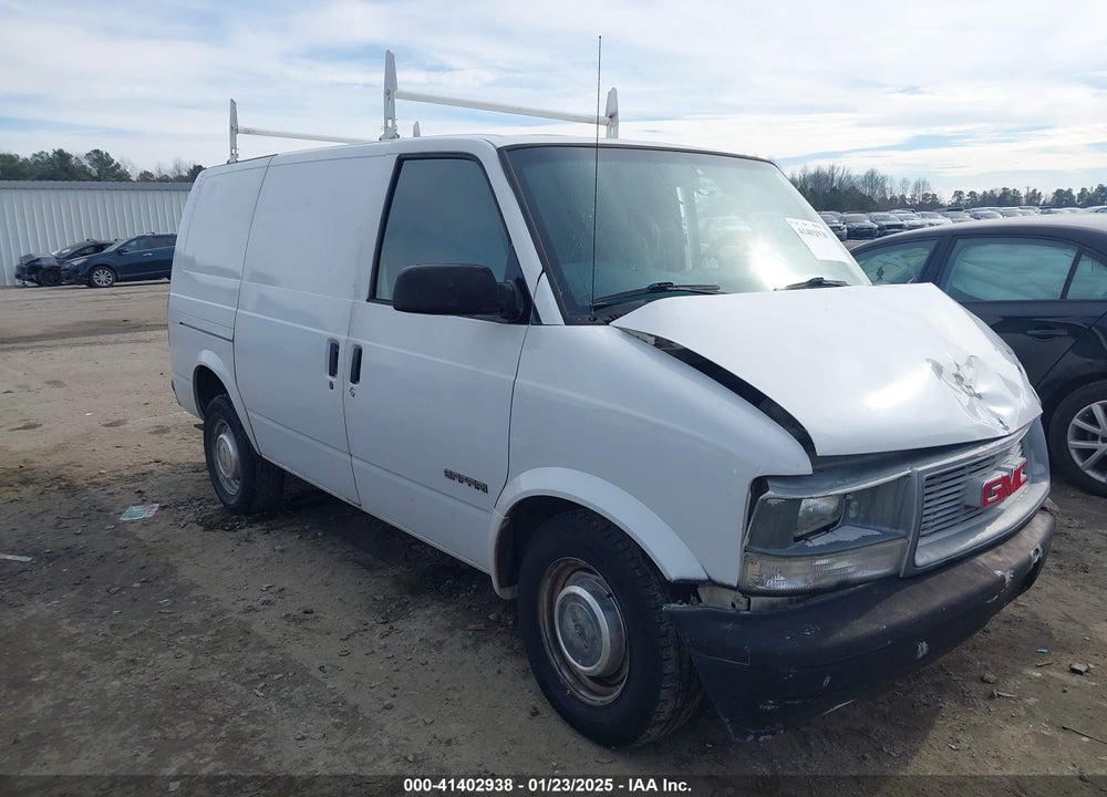 1998 GMC SAFARI STANDARD VIN: 1GTDM19W5WB533168