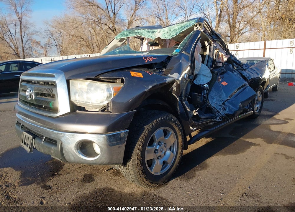 2011 TOYOTA TUNDRA GRADE 5.7L V8 VIN: 5TFEY5F12BX112353
