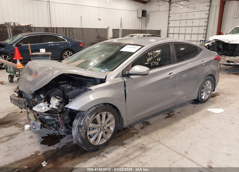 2016 HYUNDAI ELANTRA VIN: 5NPDH4AE6GH782393