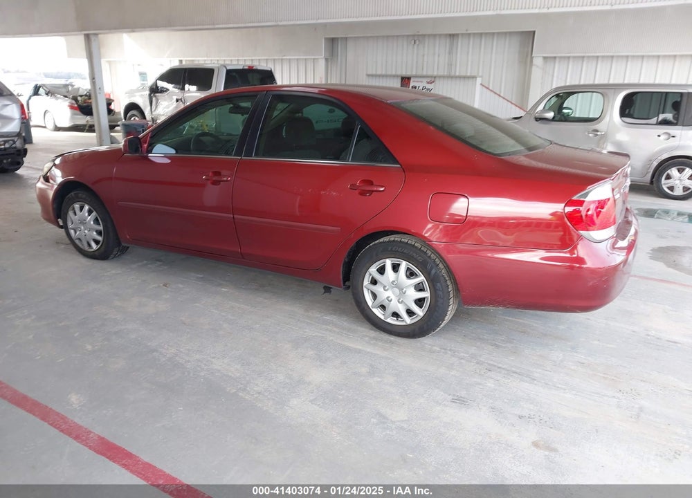 2005 TOYOTA CAMRY LE VIN: 4T1BE32K75U018243