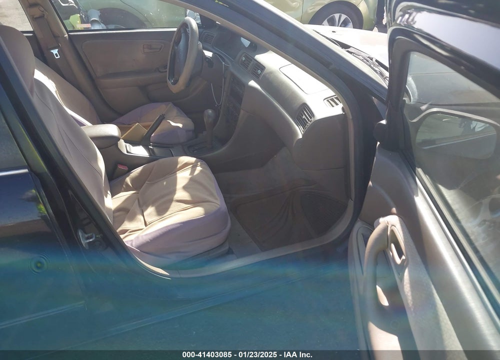 1997 TOYOTA CAMRY LE VIN: JT2BG22K3V0067769