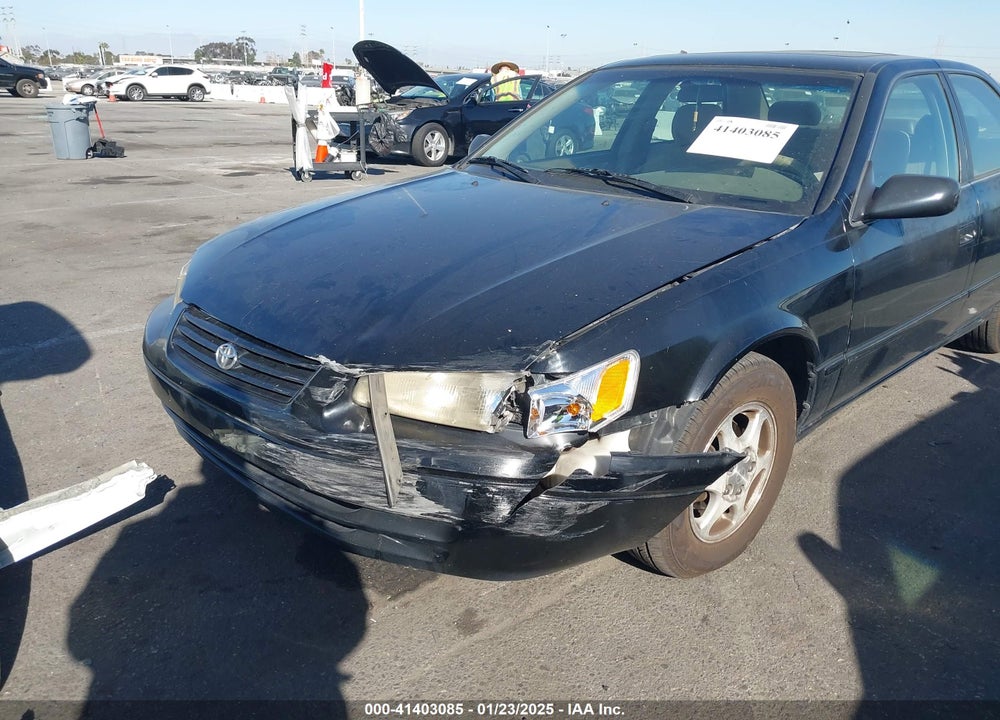 1997 TOYOTA CAMRY LE VIN: JT2BG22K3V0067769