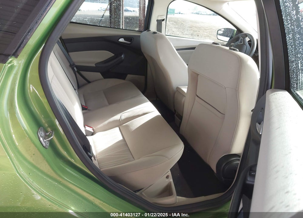 2018 FORD FOCUS VIN: 1FADP3F25JL304213