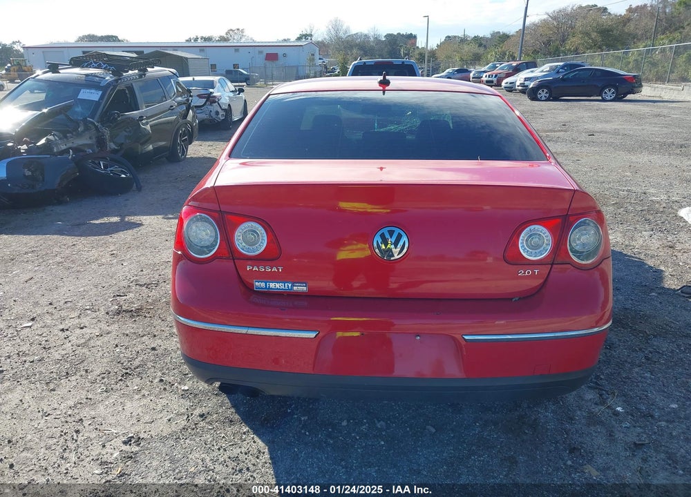 2008 VOLKSWAGEN PASSAT VIN: WVWAK73C18E123334