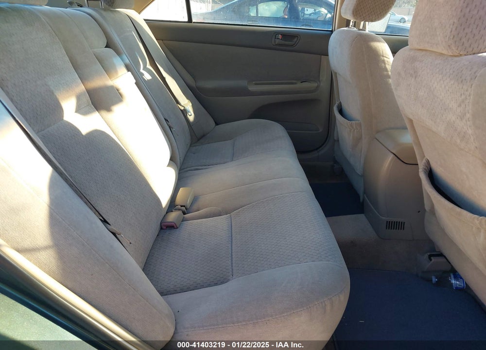 2004 TOYOTA CAMRY LE VIN: 4T1BE32K34U341946