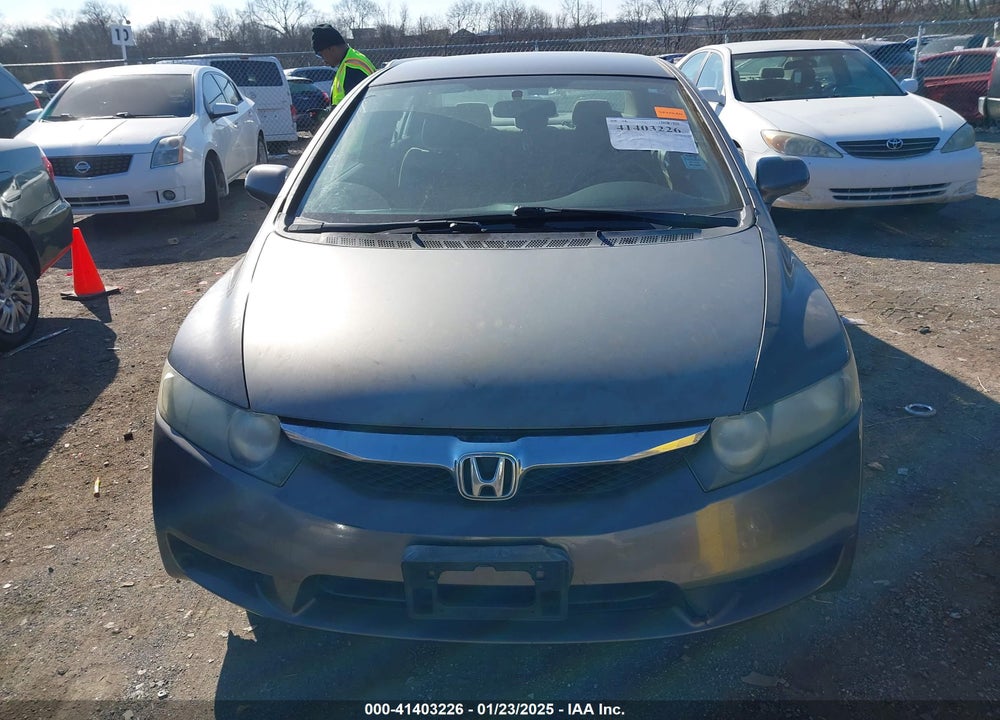 2009 HONDA CIVIC VIN: 2HGFA16589H528105