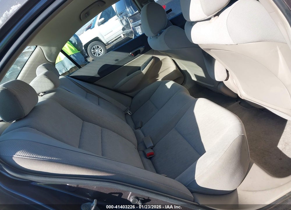 2009 HONDA CIVIC VIN: 2HGFA16589H528105