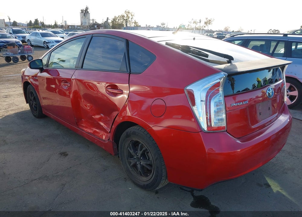 2013 TOYOTA PRIUS TWO VIN: JTDKN3DU5D5652050