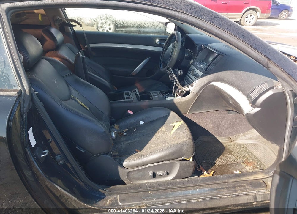 2008 INFINITI G37 VIN: JNKCV64E28M124183