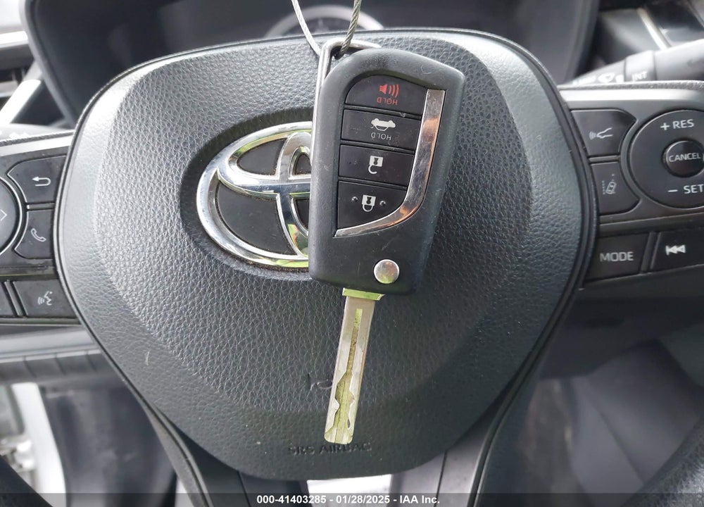 2021 TOYOTA COROLLA LE VIN: 5YFEPMAE1MP175677