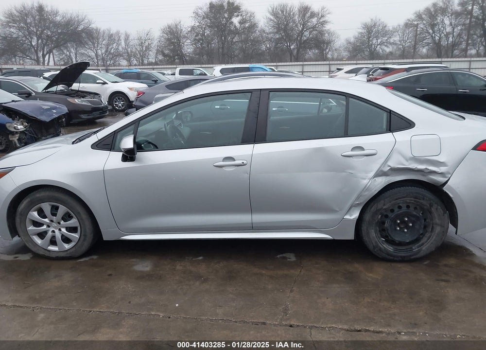 2021 TOYOTA COROLLA LE VIN: 5YFEPMAE1MP175677