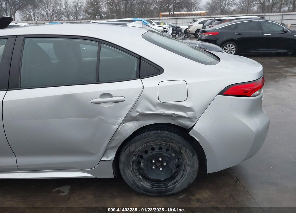 2021 TOYOTA COROLLA LE VIN: 5YFEPMAE1MP175677