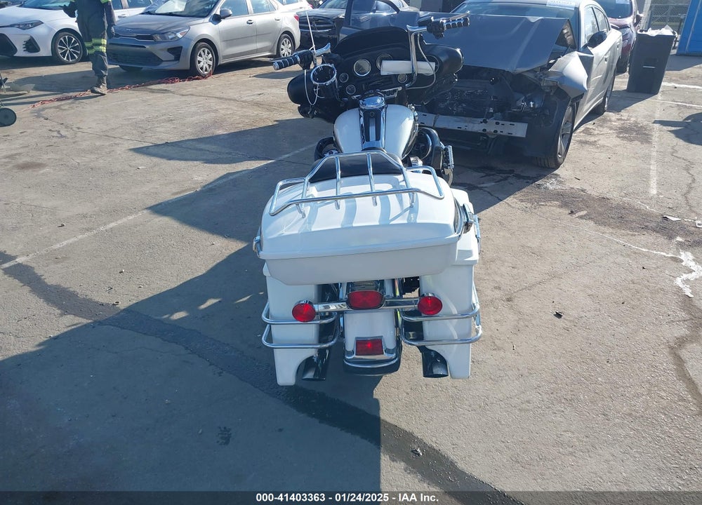 2008 HARLEY-DAVIDSON FLHTCUI VIN: 1HD1FC4158Y646797