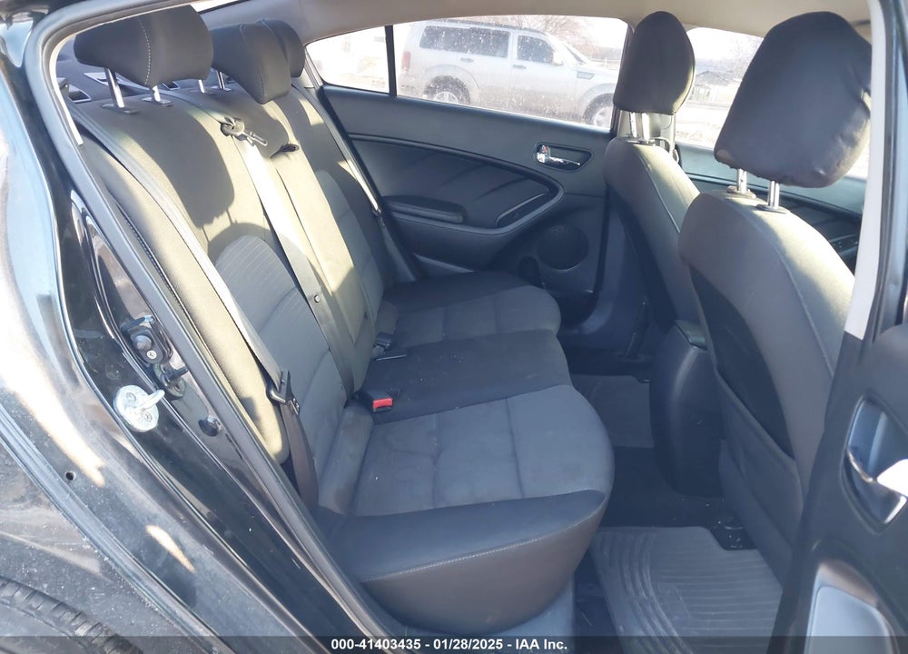 2016 KIA FORTE LX VIN: KNAFX4A62G5568289