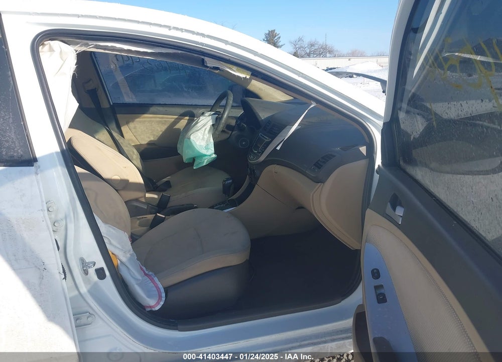 2013 HYUNDAI ACCENT VIN: KMHCT4AE5DU484764