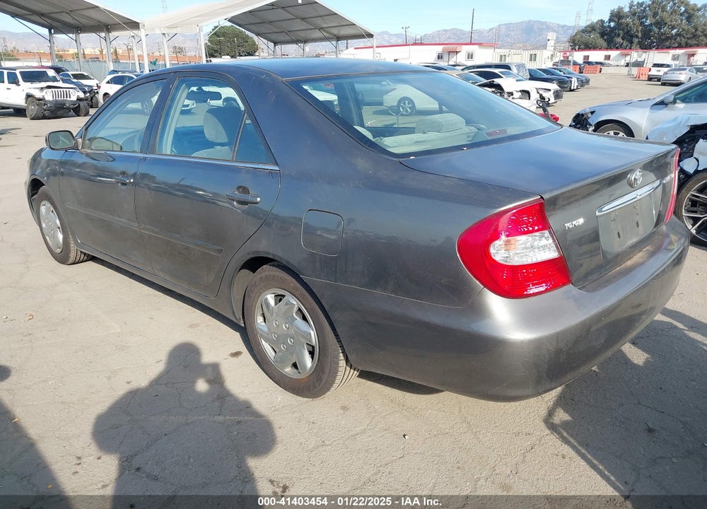 2003 TOYOTA CAMRY LE VIN: JTDBE32K330174725