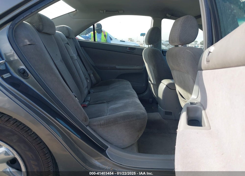 2003 TOYOTA CAMRY LE VIN: JTDBE32K330174725