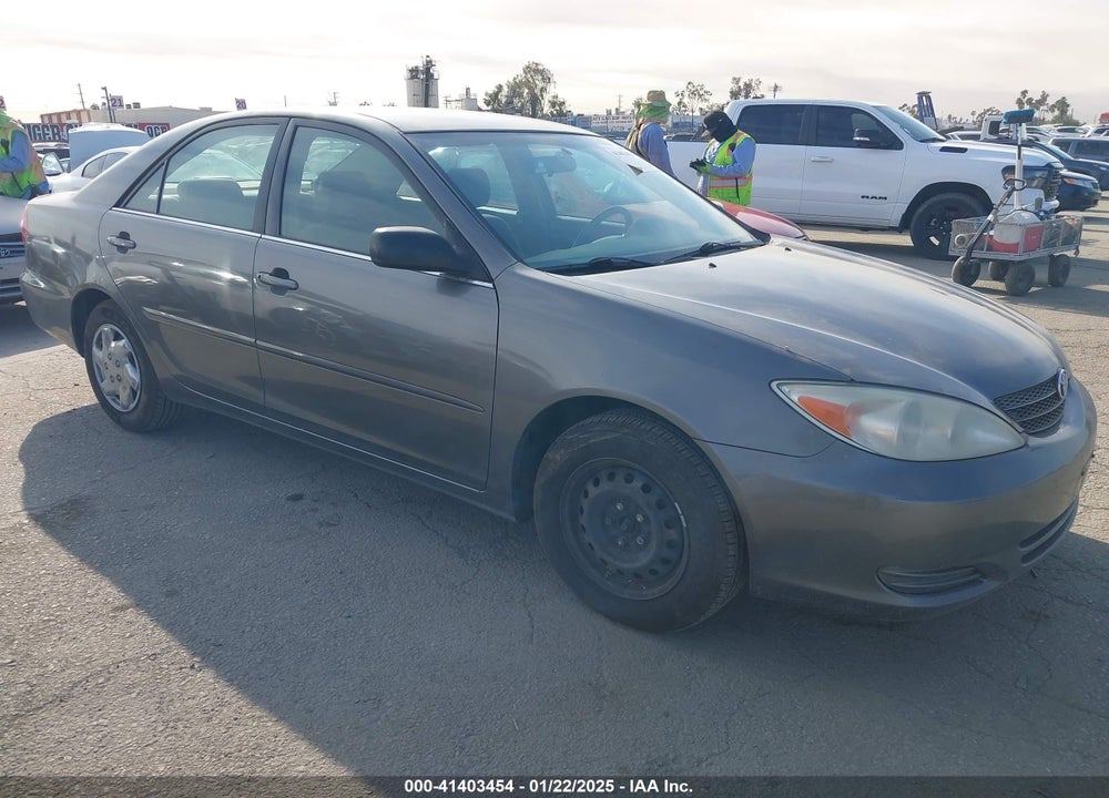 2003 TOYOTA CAMRY LE VIN: JTDBE32K330174725