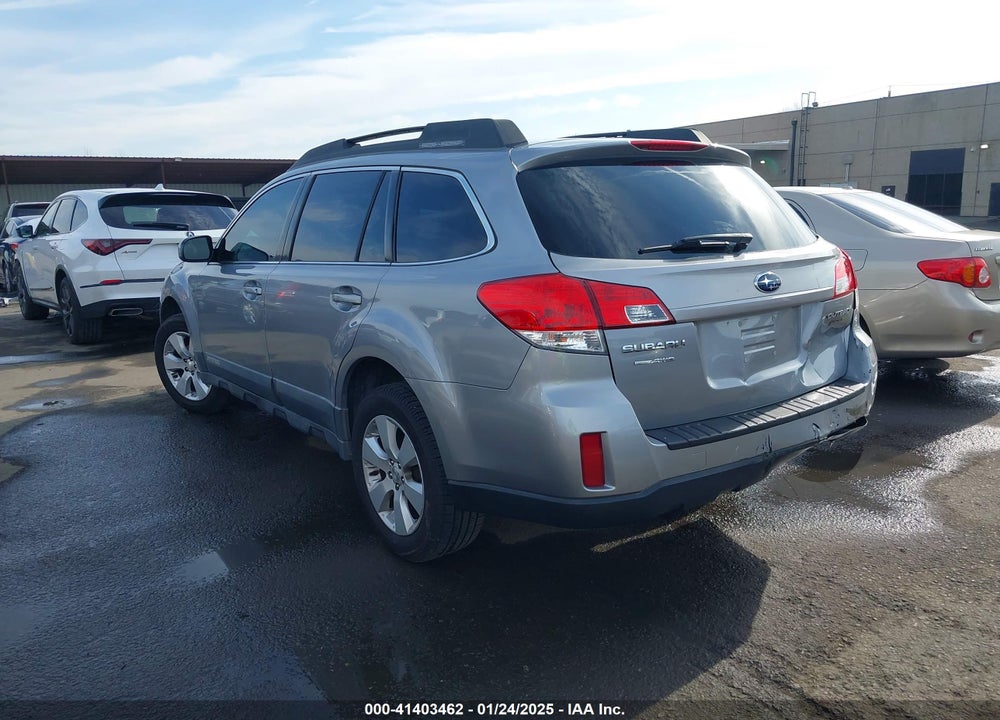 2010 SUBARU OUTBACK 2.5I LIMITED VIN: 4S4BRBKC5A3317222