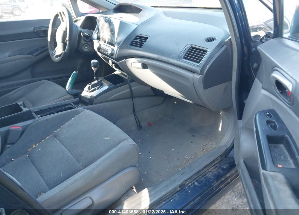 2008 HONDA CIVIC VIN: 1HGFA15528L076882
