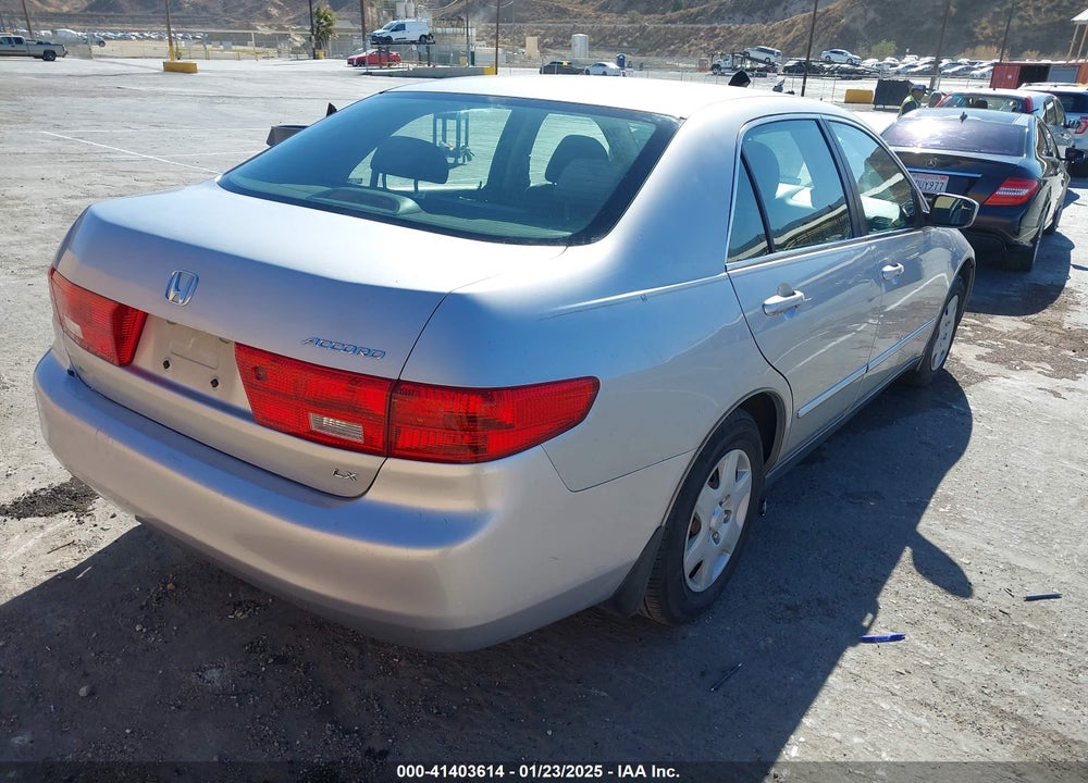 2005 HONDA ACCORD 2.4 LX VIN: JHMCM56425C002412