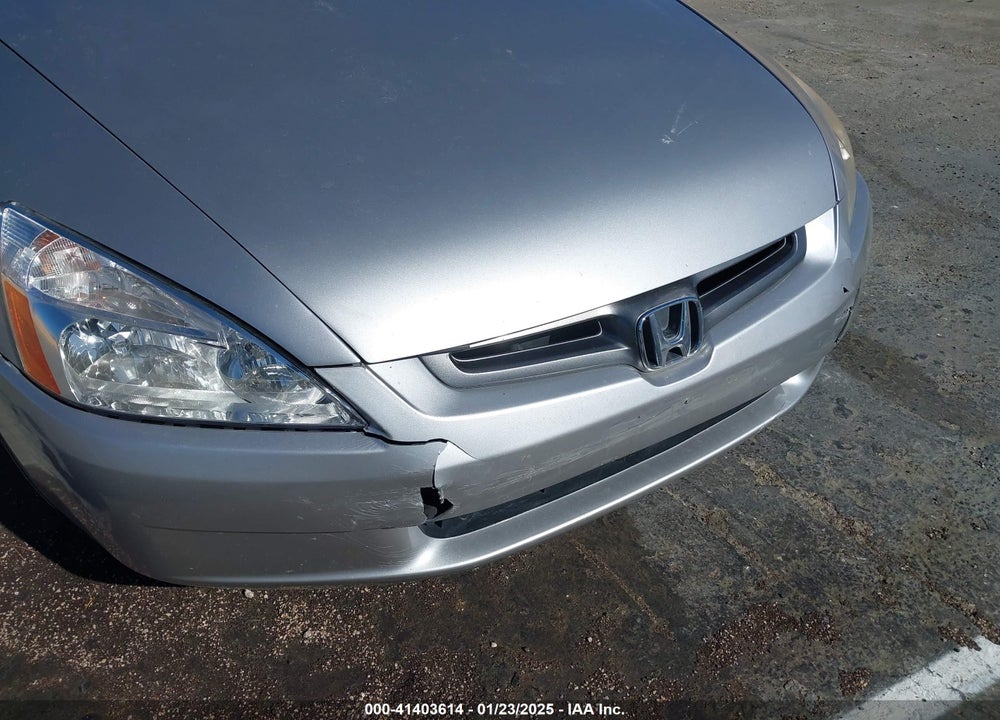 2005 HONDA ACCORD 2.4 LX VIN: JHMCM56425C002412