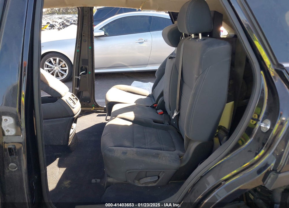 2020 KIA SORENTO 2.4L L VIN: 5XYPG4A37LG657046