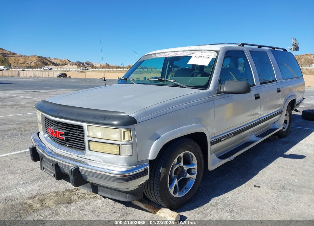 1994 GMC SUBURBAN C1500 VIN: 1GKEC16K9RJ715298