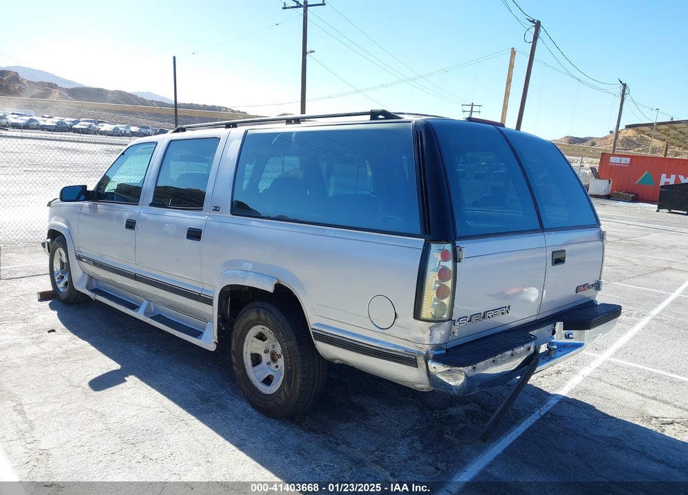 1994 GMC SUBURBAN C1500 VIN: 1GKEC16K9RJ715298