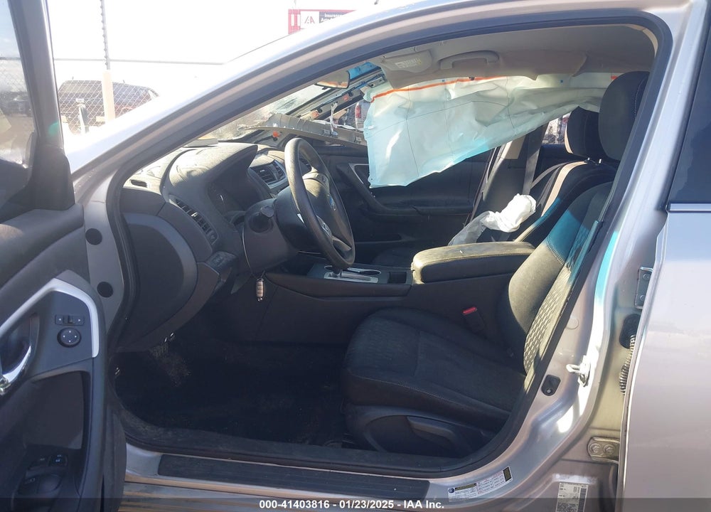 2017 NISSAN ALTIMA VIN: 1N4AL3AP9HC940399