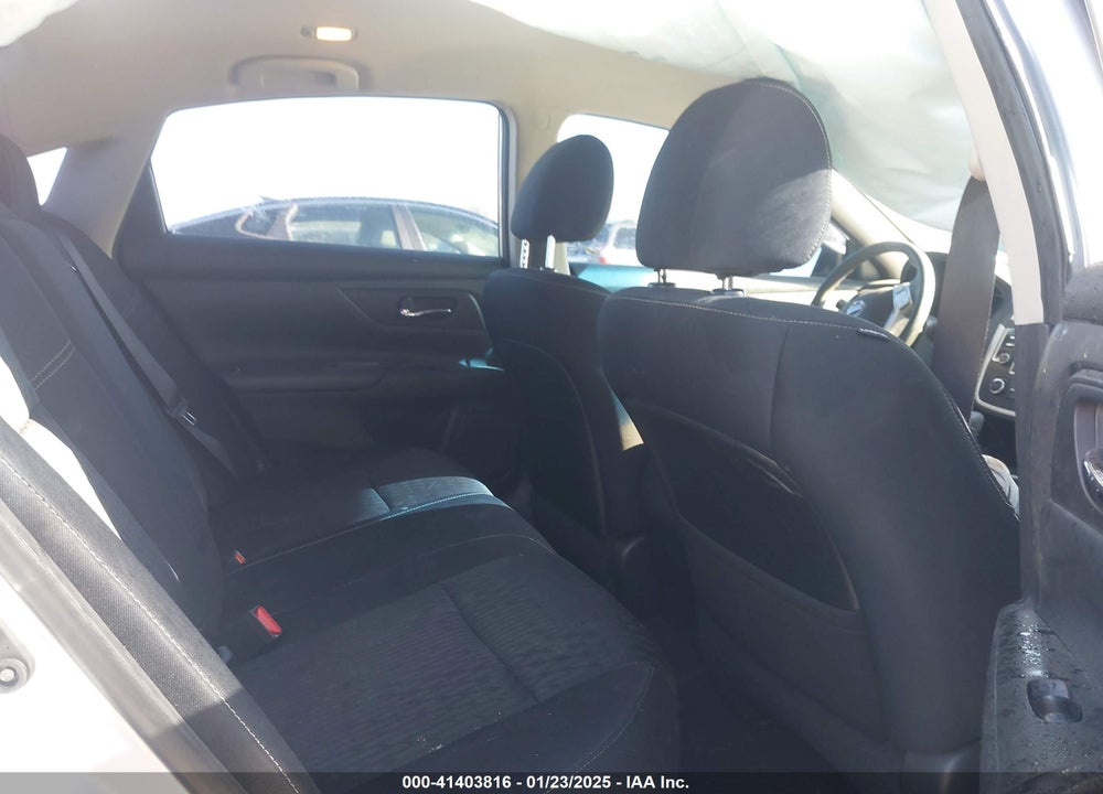 2017 NISSAN ALTIMA VIN: 1N4AL3AP9HC940399