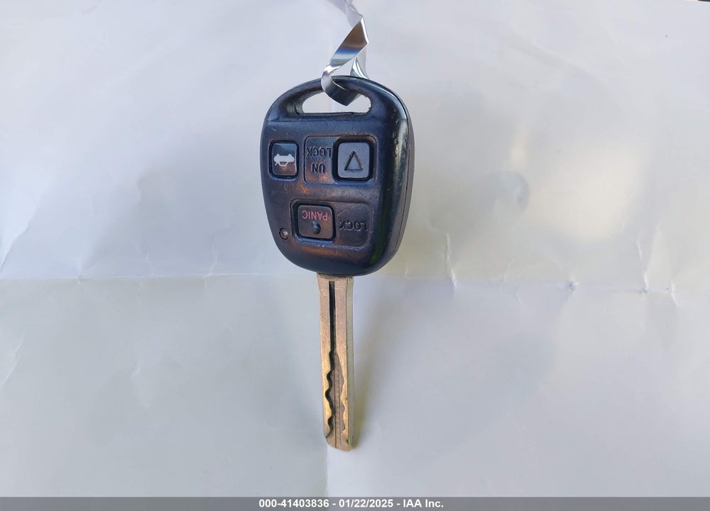 2001 LEXUS ES 300 VIN: JT8BF28G210315452
