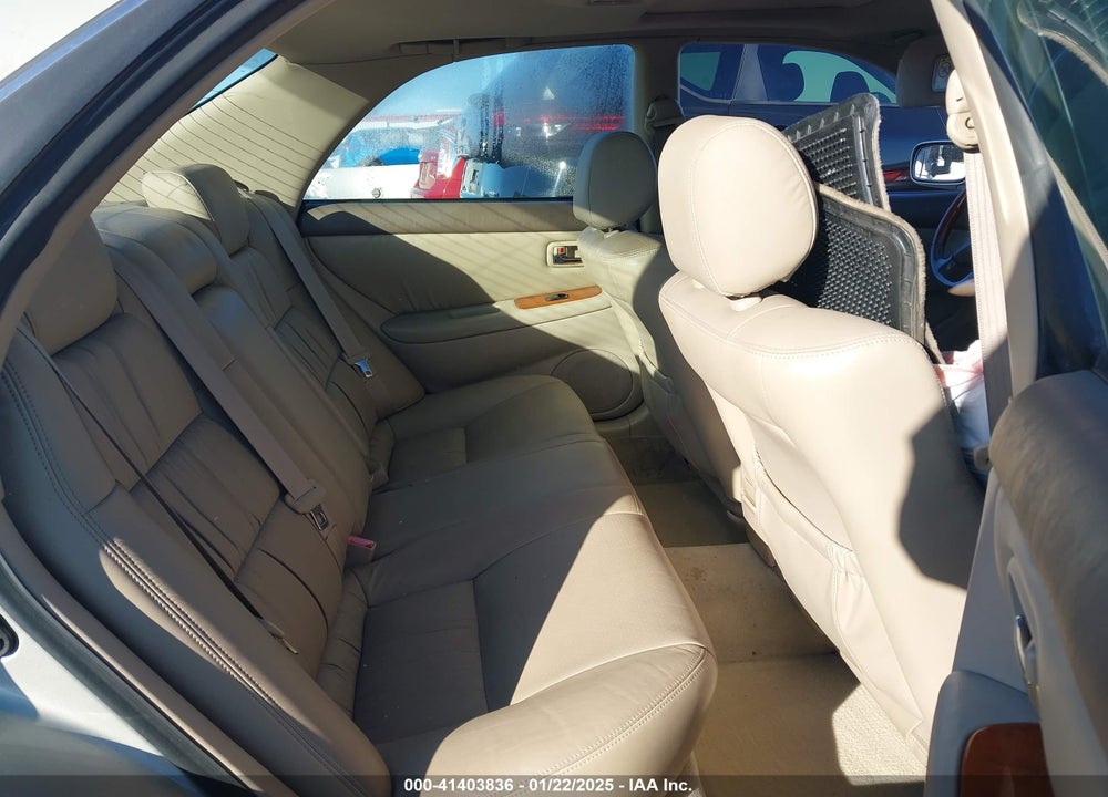 2001 LEXUS ES 300 VIN: JT8BF28G210315452